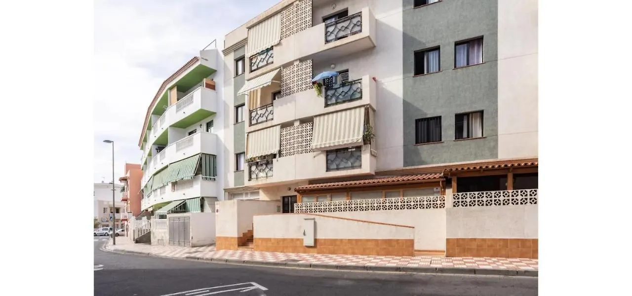 Casa Krisma, Fabulous Modern Spacious 2 Bedrooms Apartment, Remote Work, Fast Wifi, Parking And Ac アデヘ